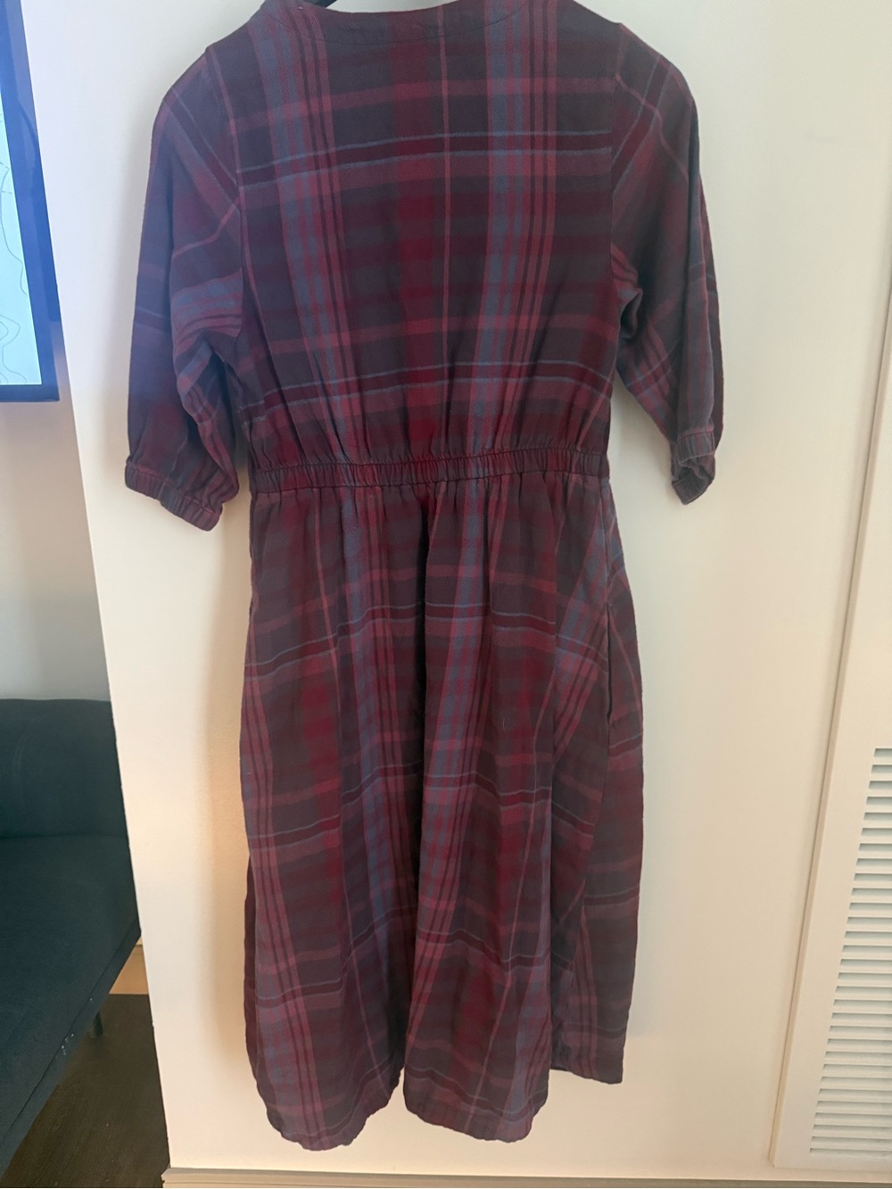 Pact Fireside Flannel Crossover Faux Wrap Midi Dress in Burgundy Size XS - Picture 11 of 12